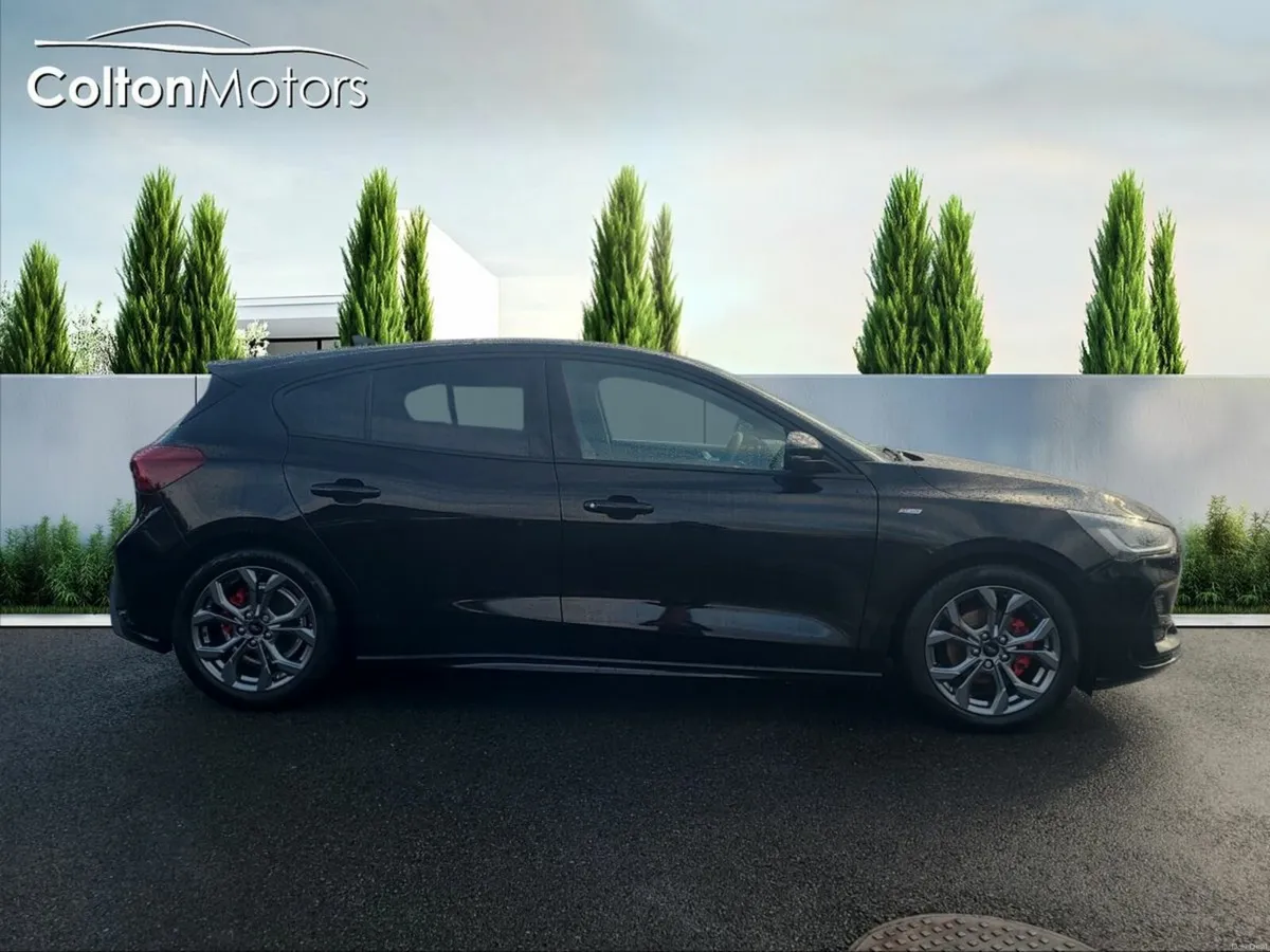 Ford Focus ST-Line 1.5L EcoBlue Auto - Image 4