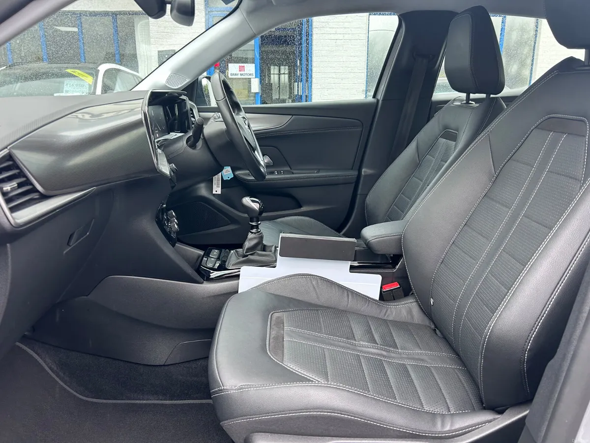 2022 OPEL MOKKA 1.2 PETROL ELITE MODEL LOW KMS - Image 4