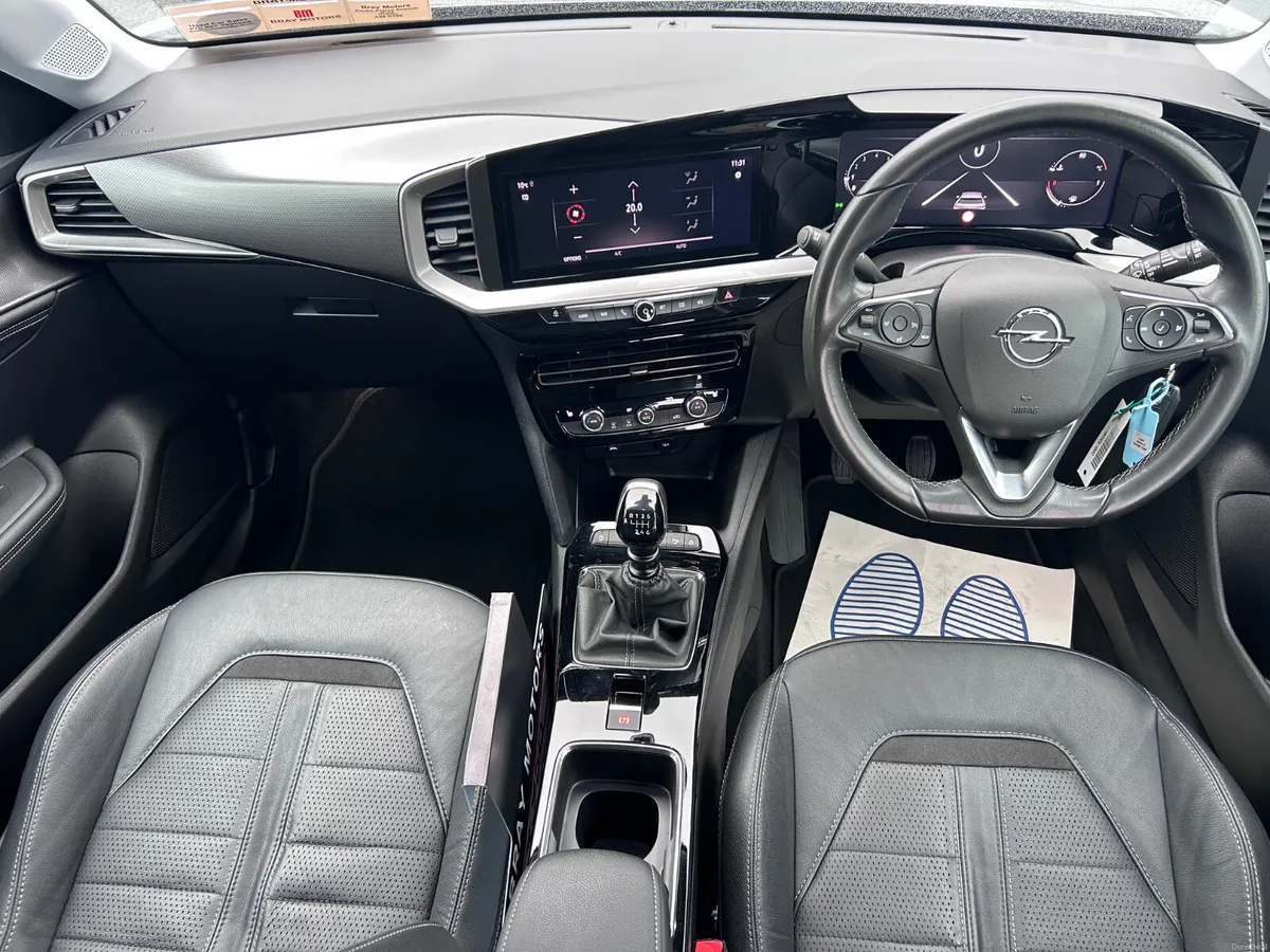2022 OPEL MOKKA 1.2 PETROL ELITE MODEL LOW KMS - Image 2