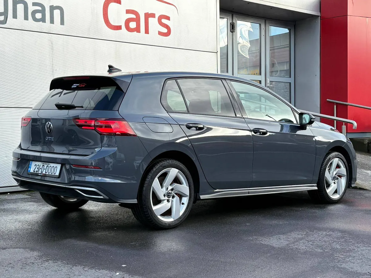 2023 VW Golf GTE PHEV, 19” Alloys, CarPlay, Camera - Image 3