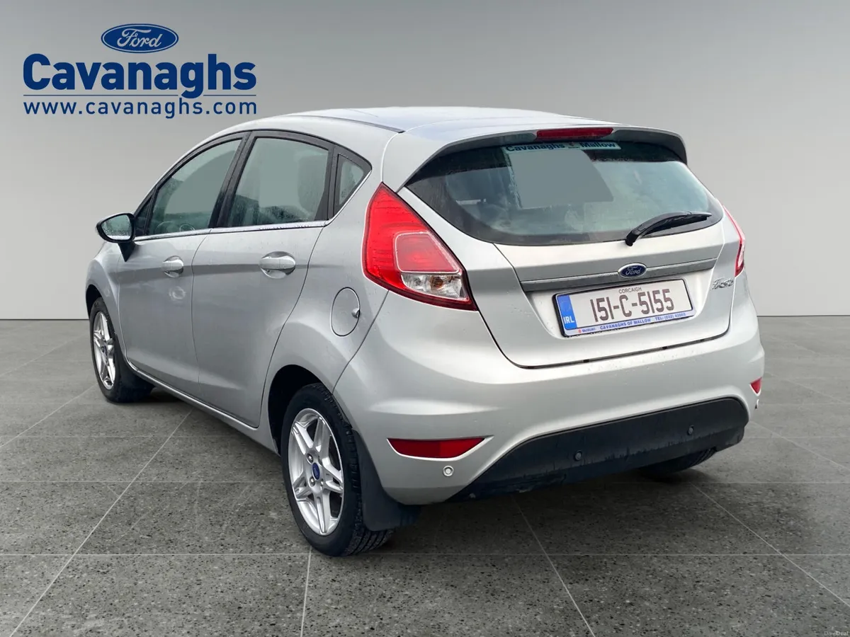 2015 FORD Fiesta 1.25 Titanium 60PS - Image 3