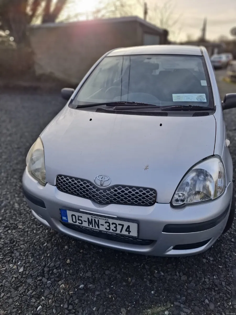 Toyota Yaris 2005 - Image 1