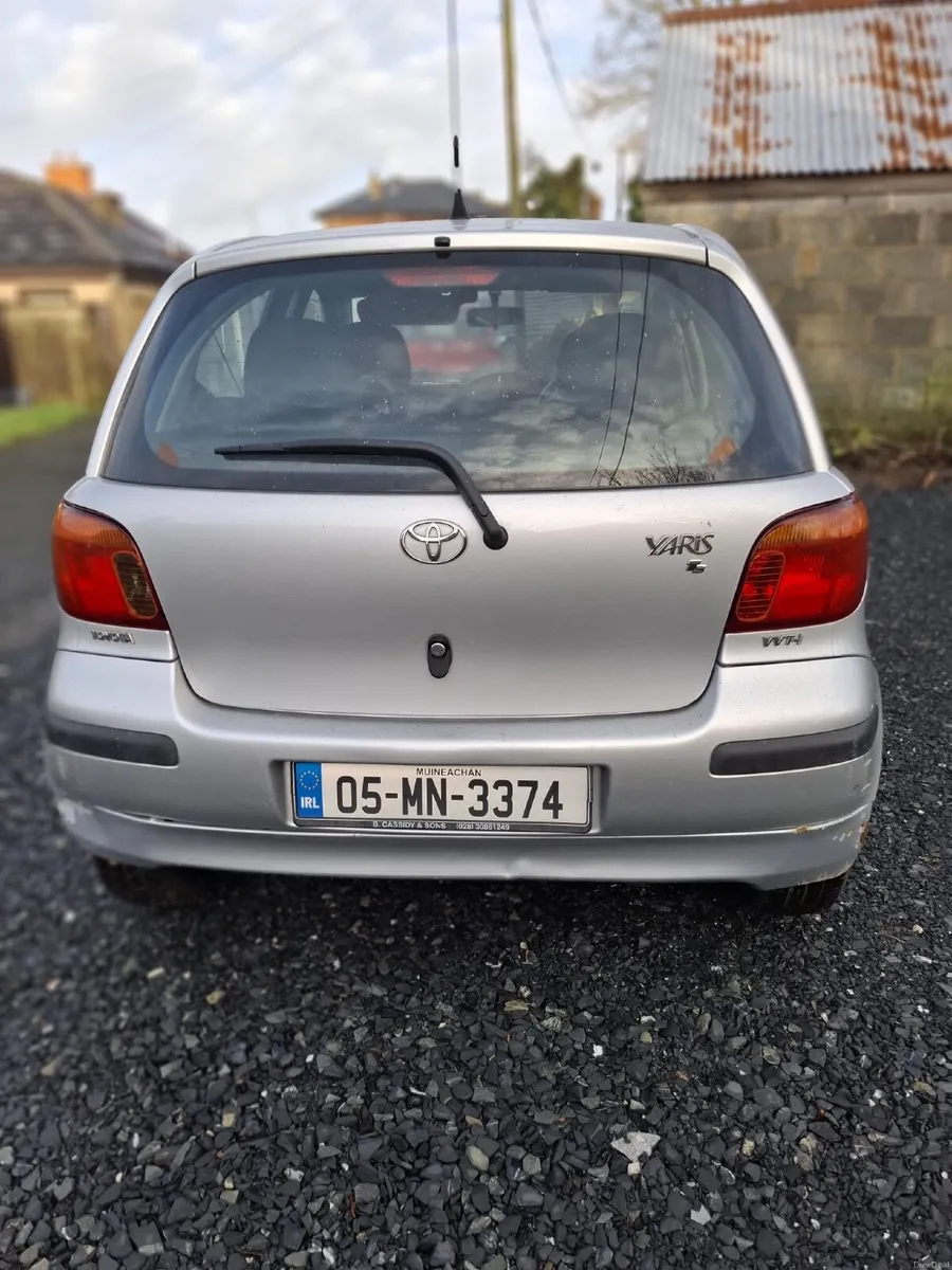 Toyota Yaris 2005 - Image 3