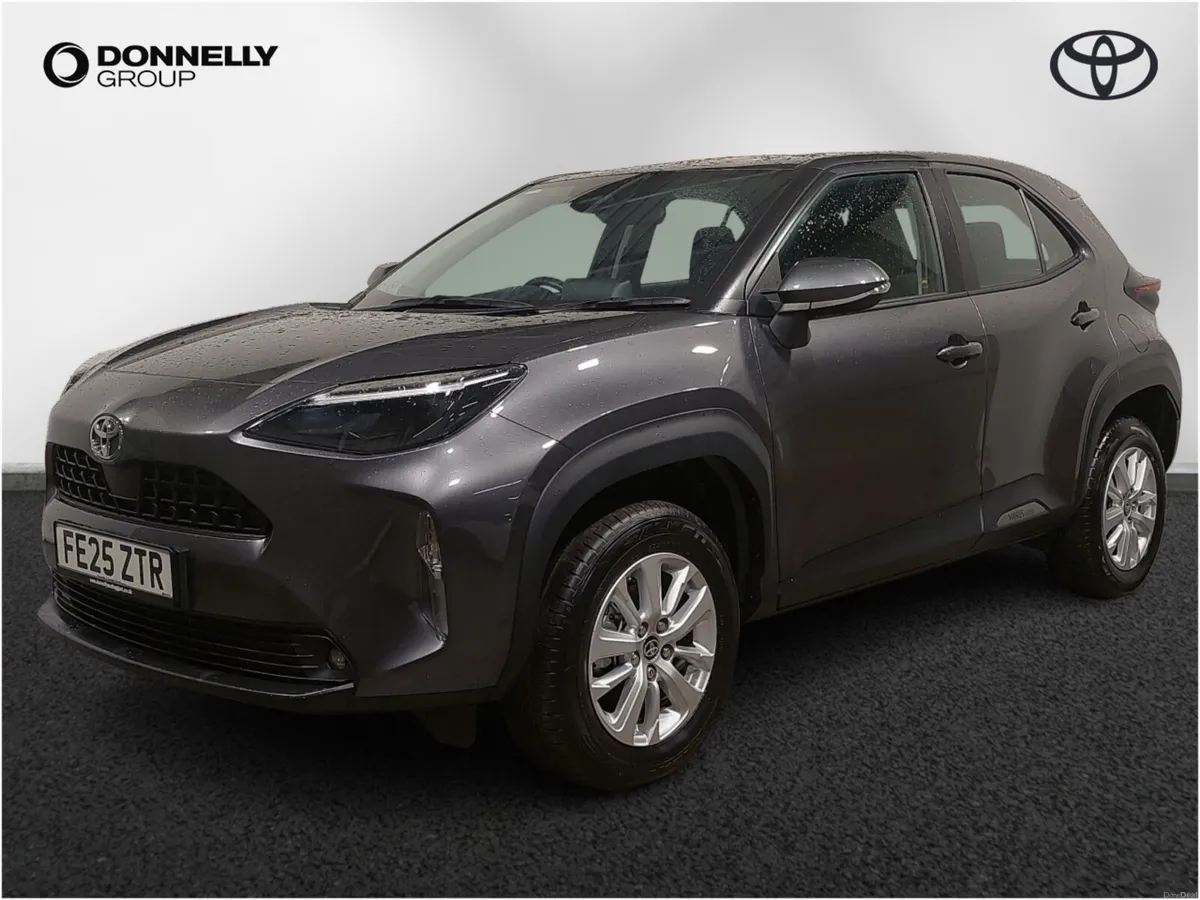 Toyota Yaris Cross Estate Icon - Image 3