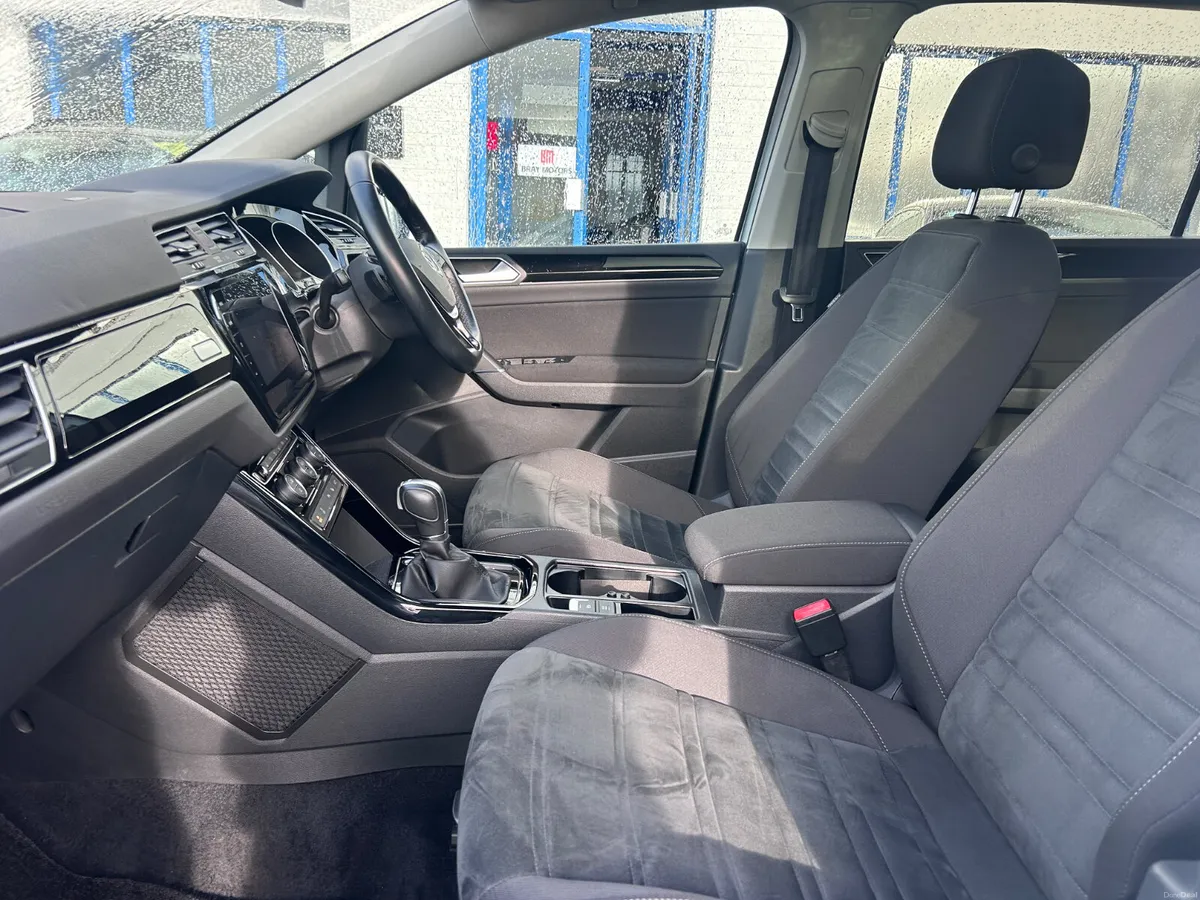 2018 VOLKSWAGEN TOURAN HIGHLINE 1.4TSI DSG AUTO - Image 4