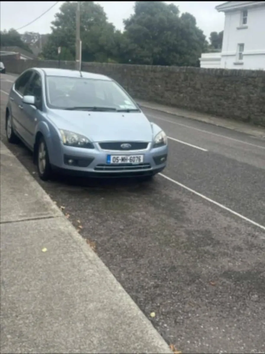‏ford focus 2005 - Image 2