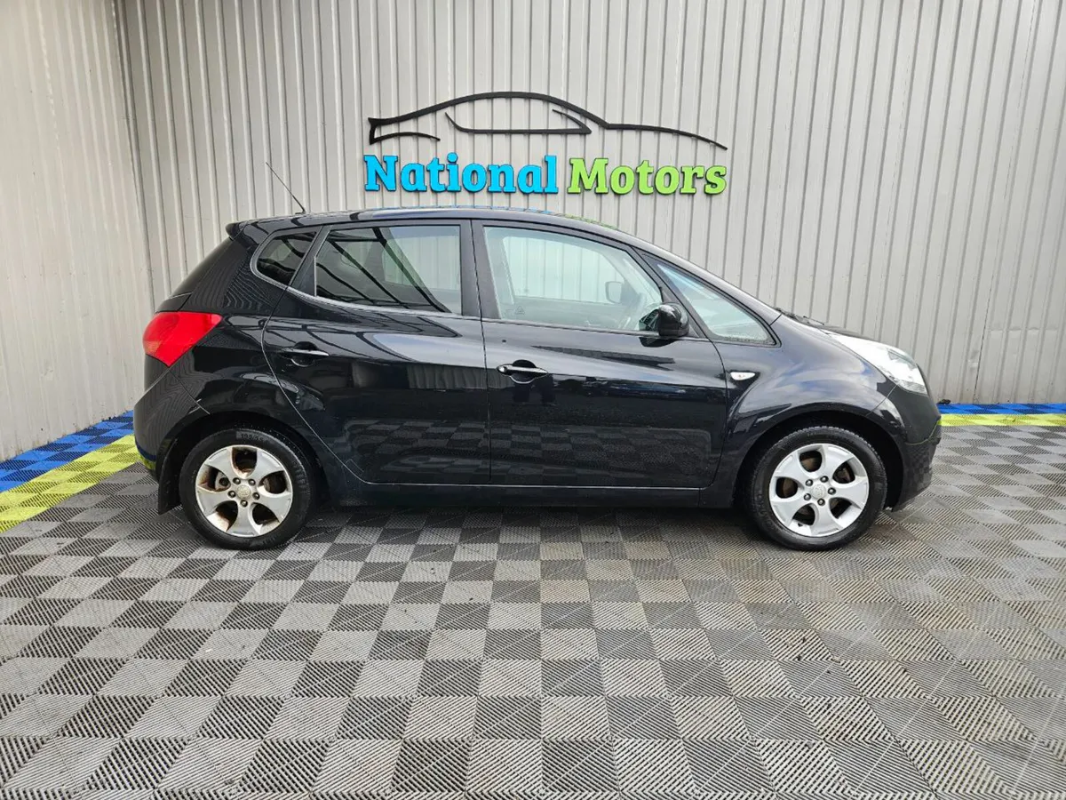 2012 Kia Venga 1.4 Diesel Elite - Image 2