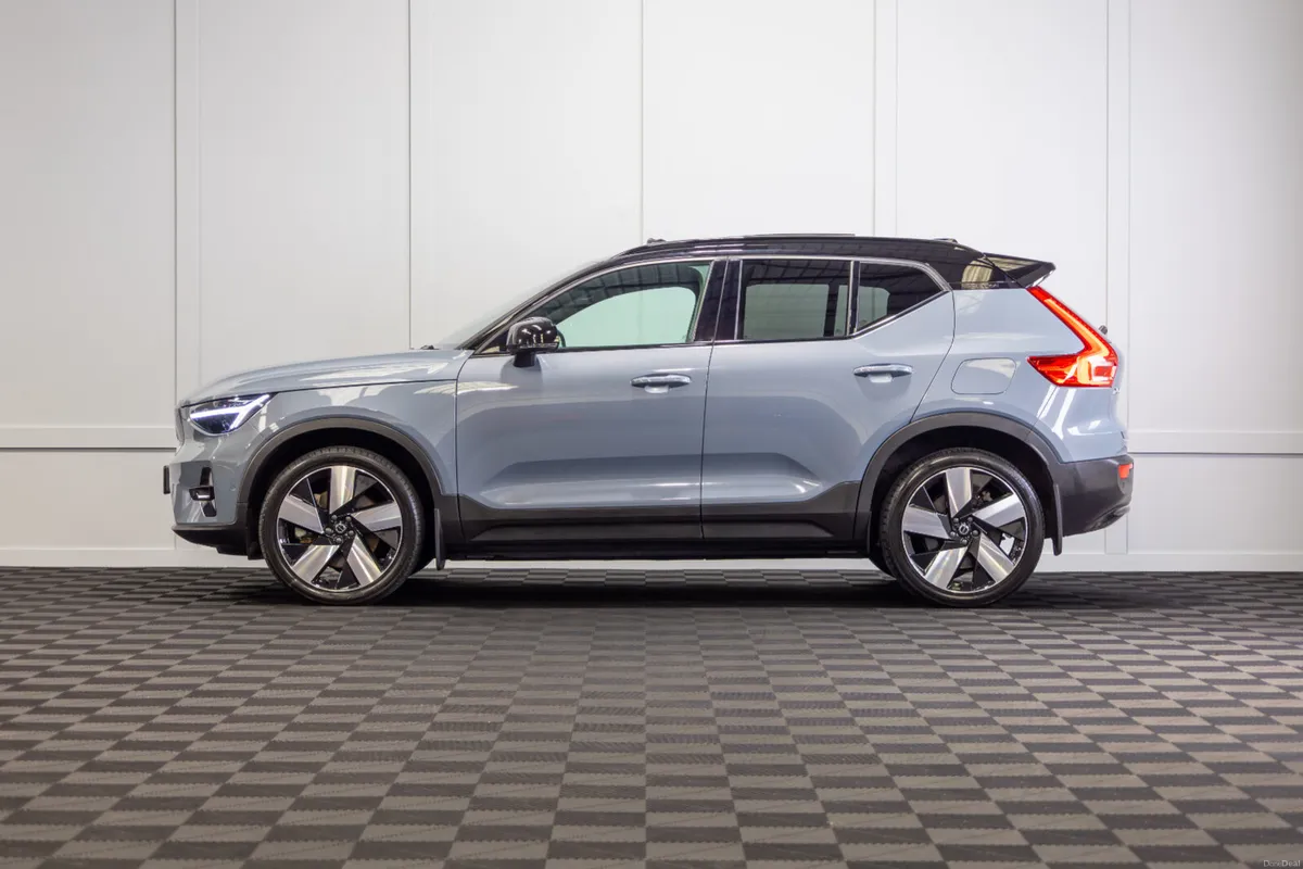 232 Volvo XC40 Recharge Ultimate - Image 3