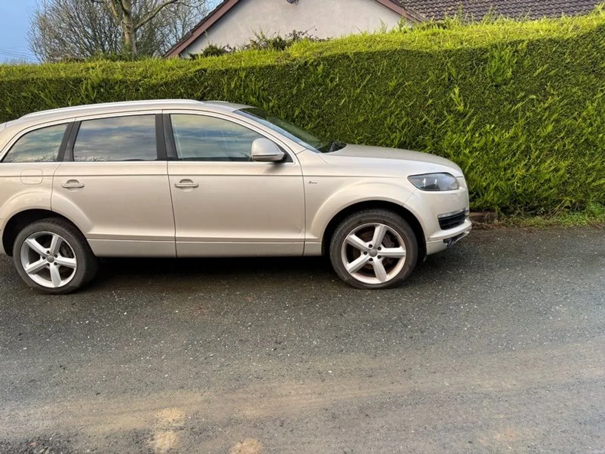 2007 Audi Q7 - Image 1
