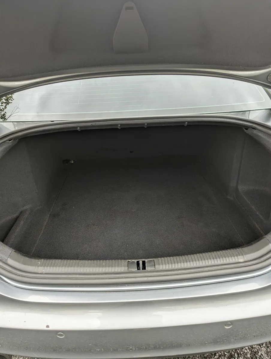 Audi A6  2.0 petrol   Automatic, fresh NCT - Image 6