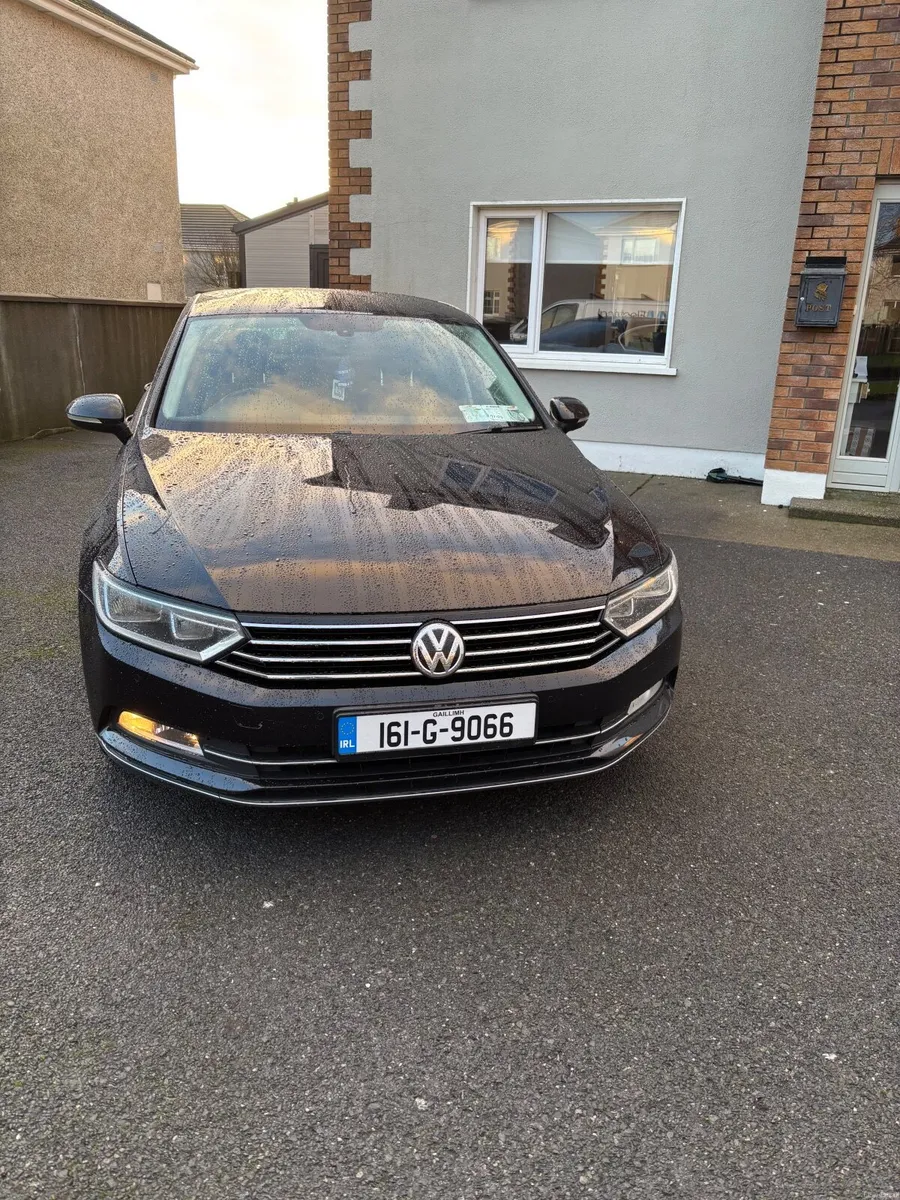 Volkswagen Passat 2016 - Image 1