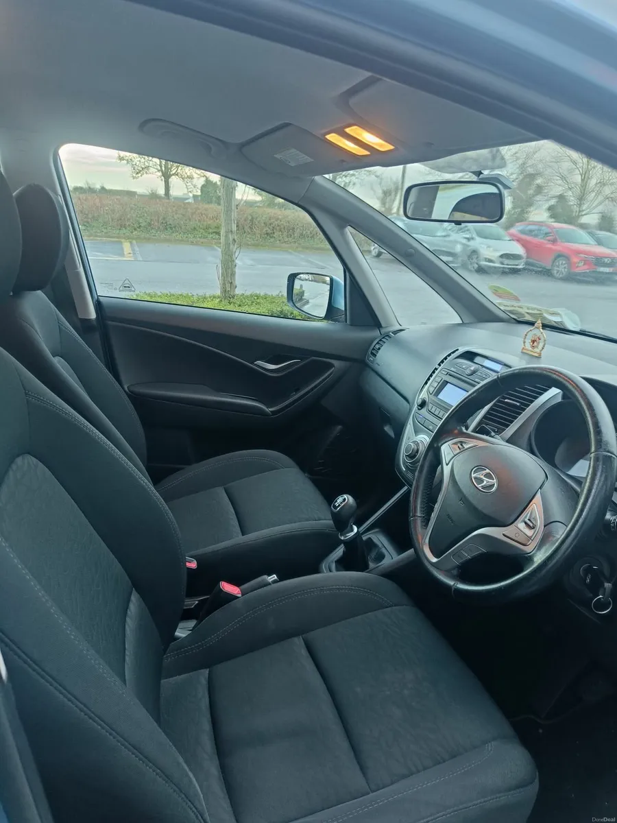 Hyundai ix20 2012 - Image 2