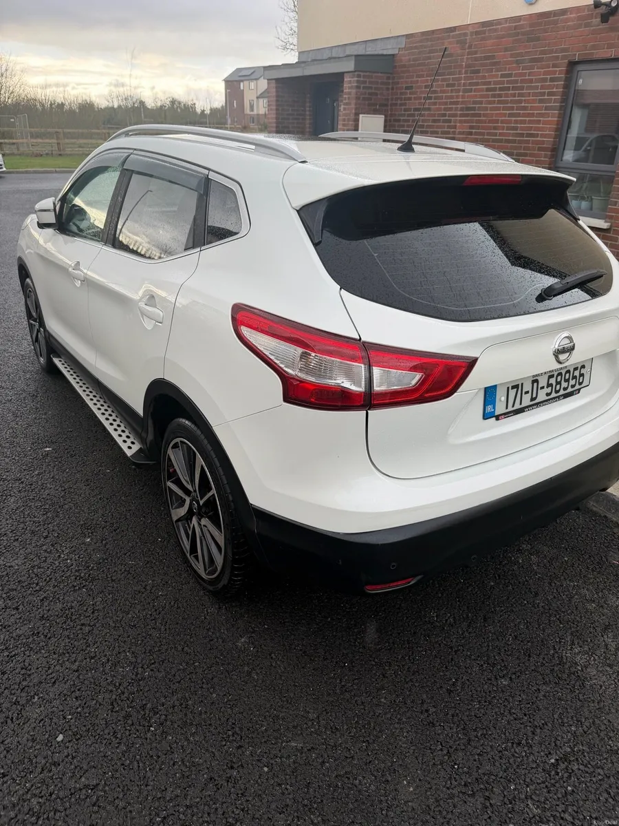 NISSAN QASHQAI - Image 6