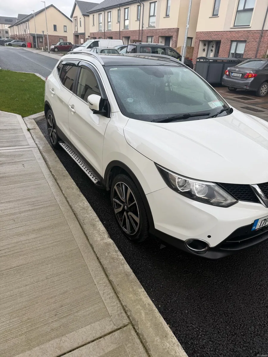 NISSAN QASHQAI - Image 2