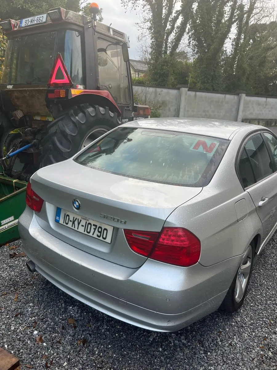 BMW 320d 165miles - Image 3