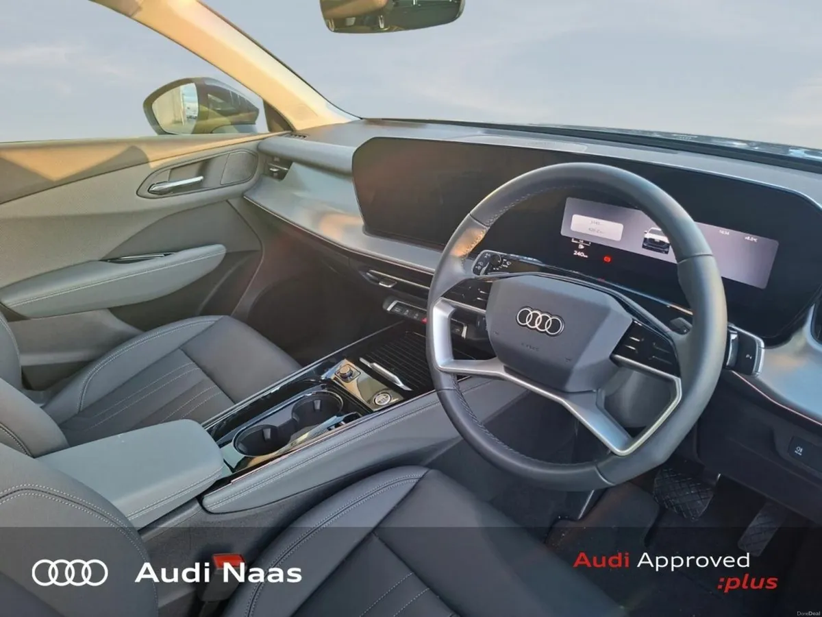 Audi Q3 Q3 SB 35 TDI 150 S-T S line - Image 4