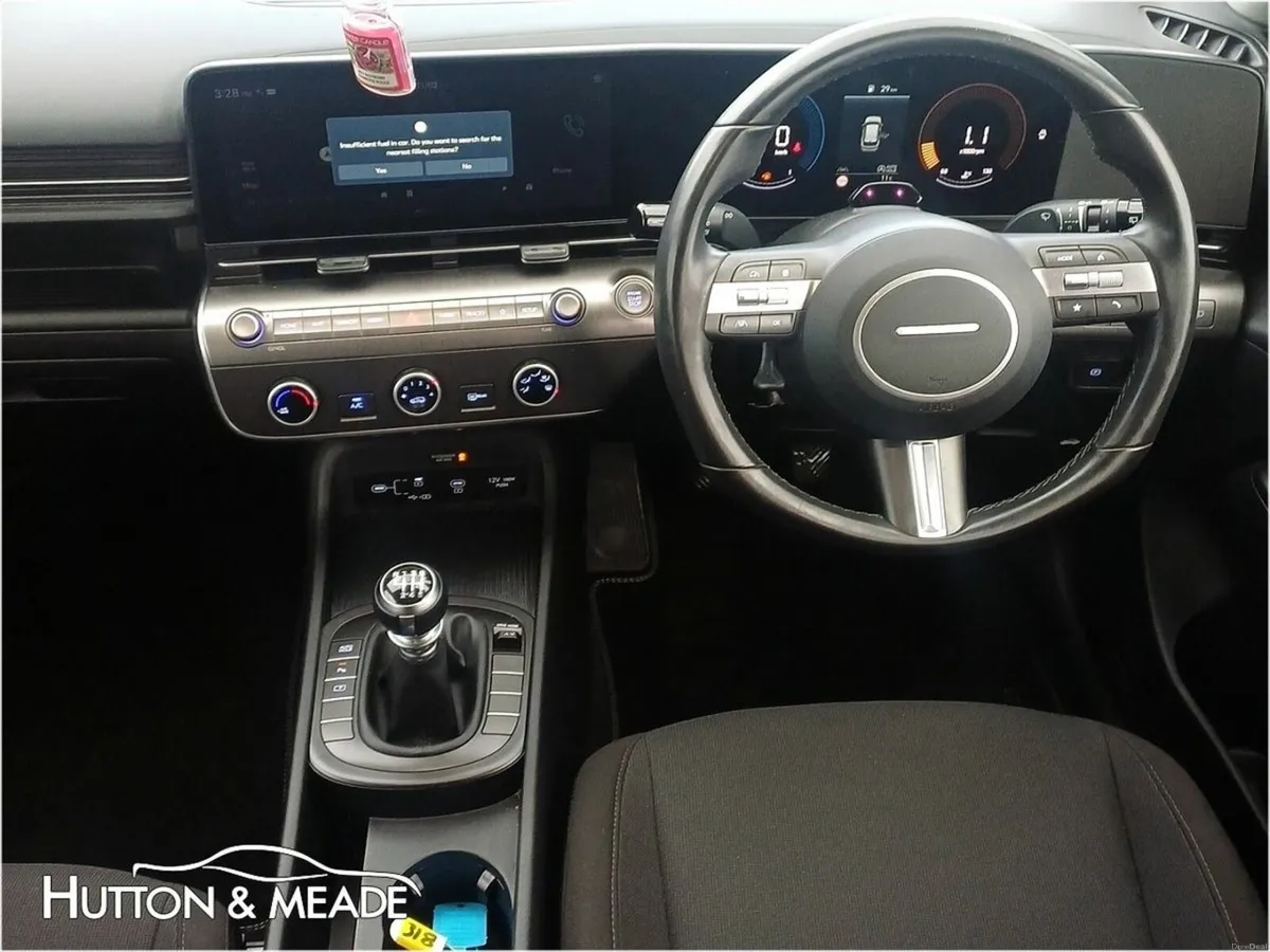 Hyundai KONA Signature 1.0 Petrol 5dr - Image 4