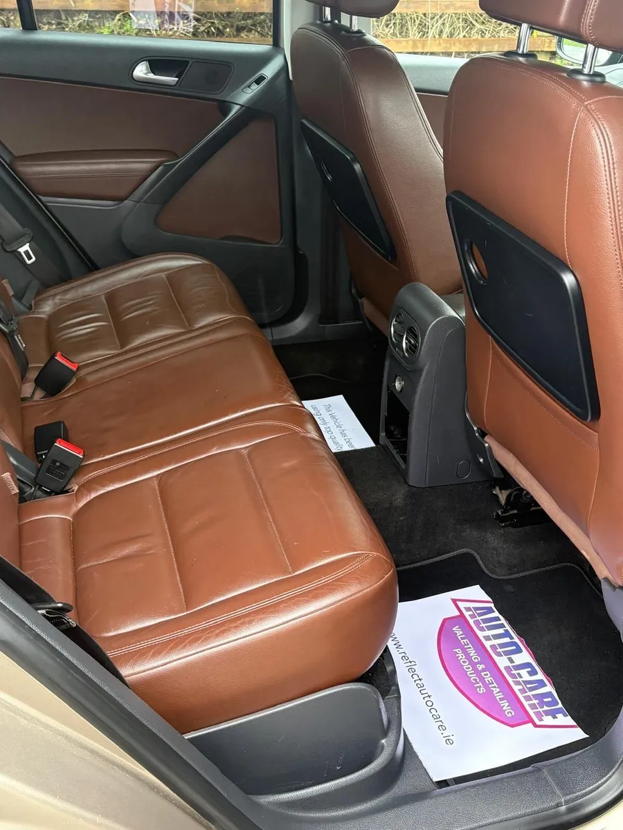2012 Gold VW Tiguan 2.0 tdi Diesel - Image 4