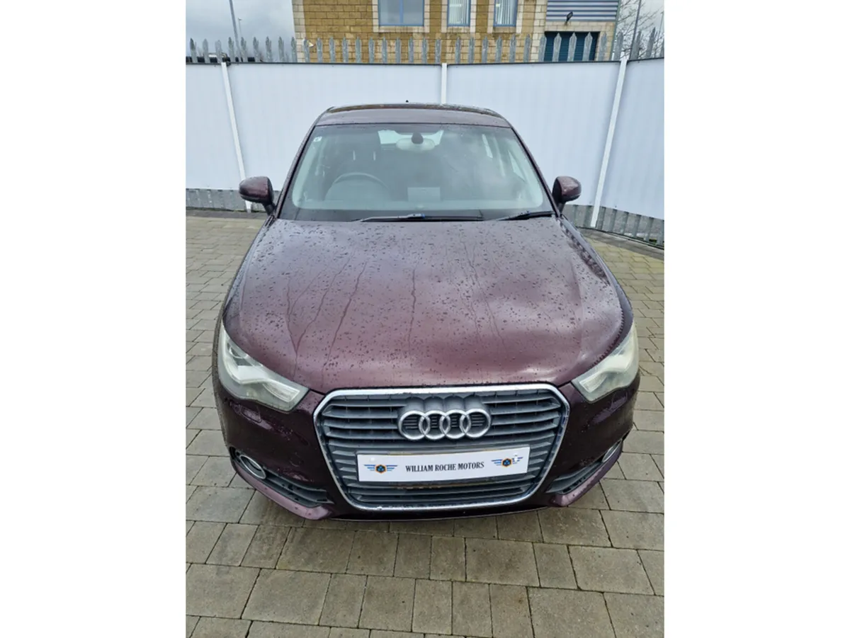 Audi A1 1.4 PETROL AUTO - Image 4