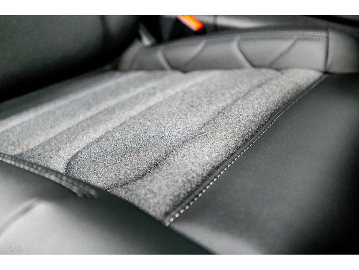 Citroen C5 Aircross Plus Pack 1.5 Diesel Auto 130H - Image 4