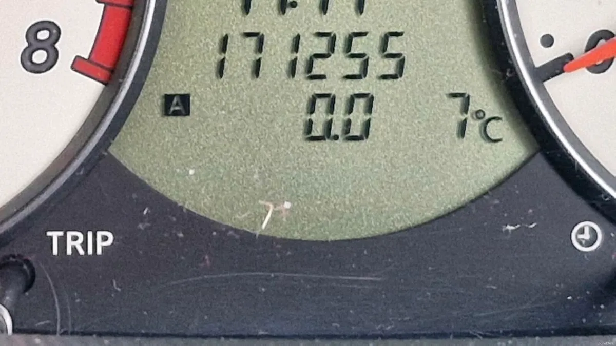 08 nissan micra - Image 2