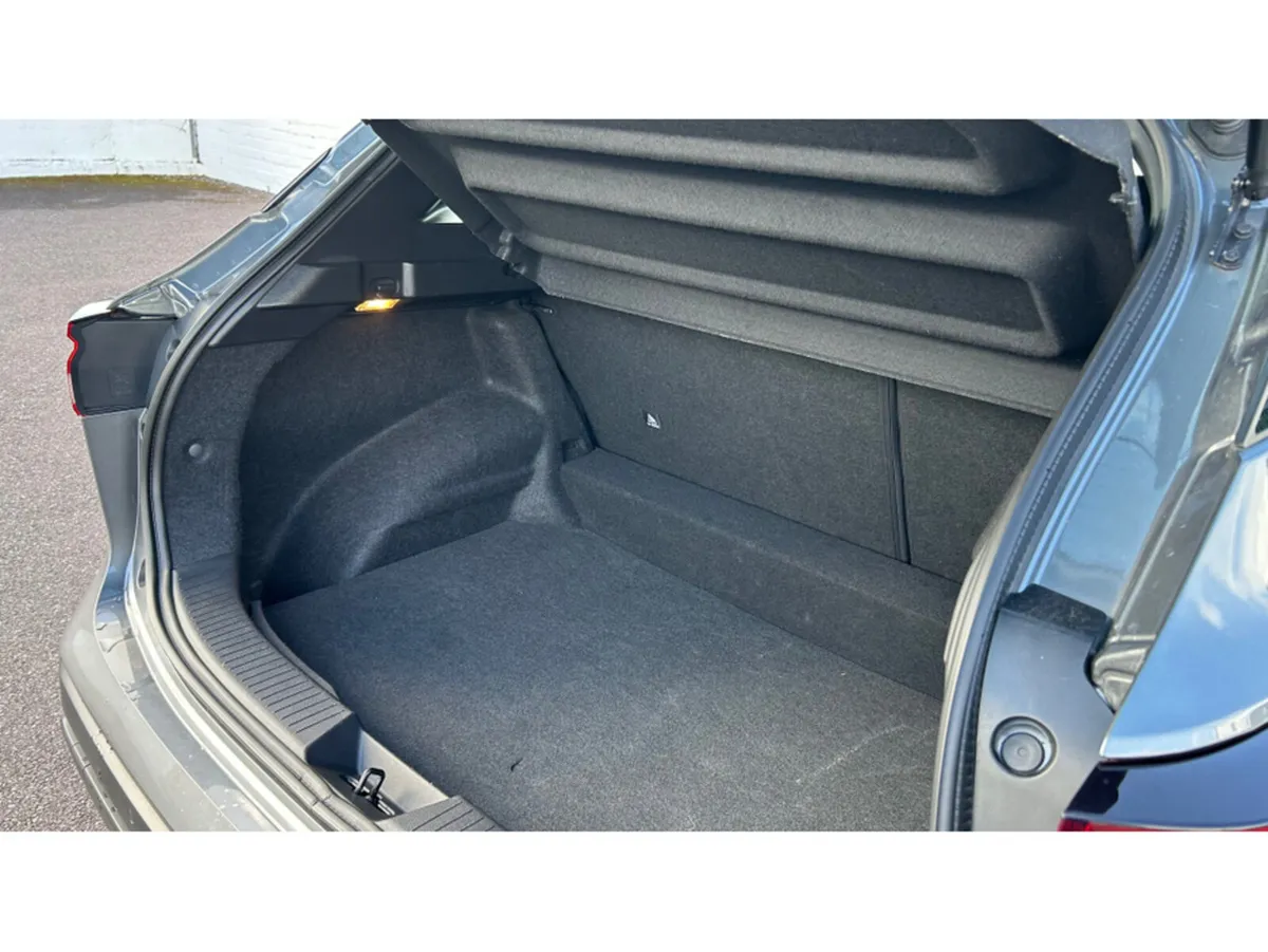 Nissan Qashqai QQ 1.3 HYB SV MY2.5 4DR - Image 3