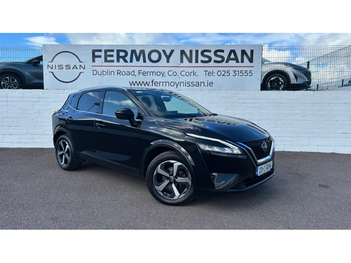 Nissan Qashqai QQ 1.3 HYB SV PREMIUM Glass Rof - Image 1