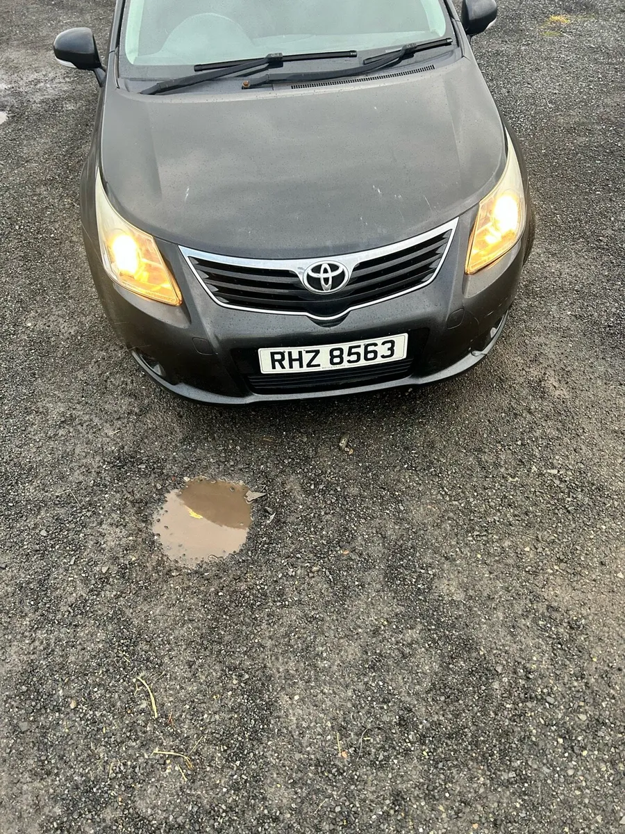Toyota avensis - Image 2