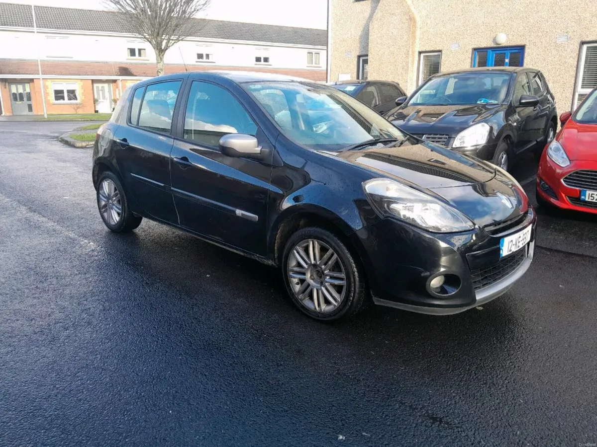 2012 Renault clio dvi Tom Tom edition - Image 3