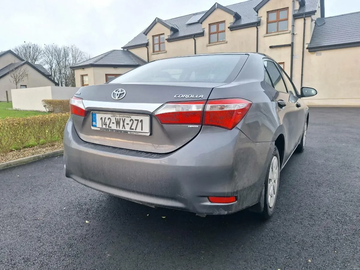 Toyota Corolla Terra *LOW KMs* - Image 3