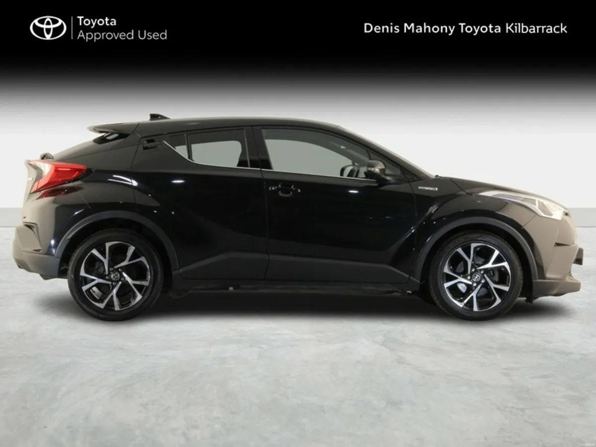 Toyota C-HR HYBRID SPORT - Image 3