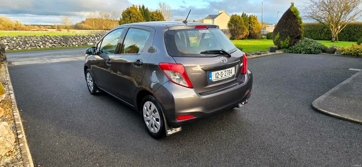 Toyota yaris - Image 3