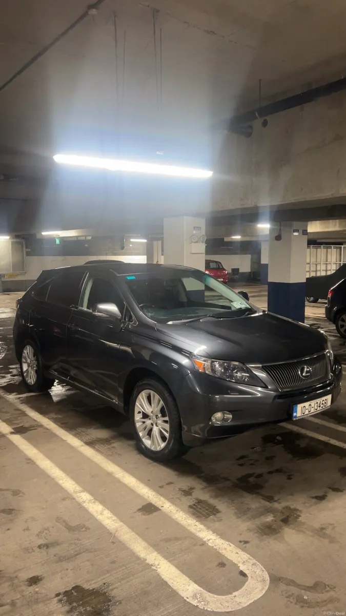 Lexus RX450h 2010 - Image 2