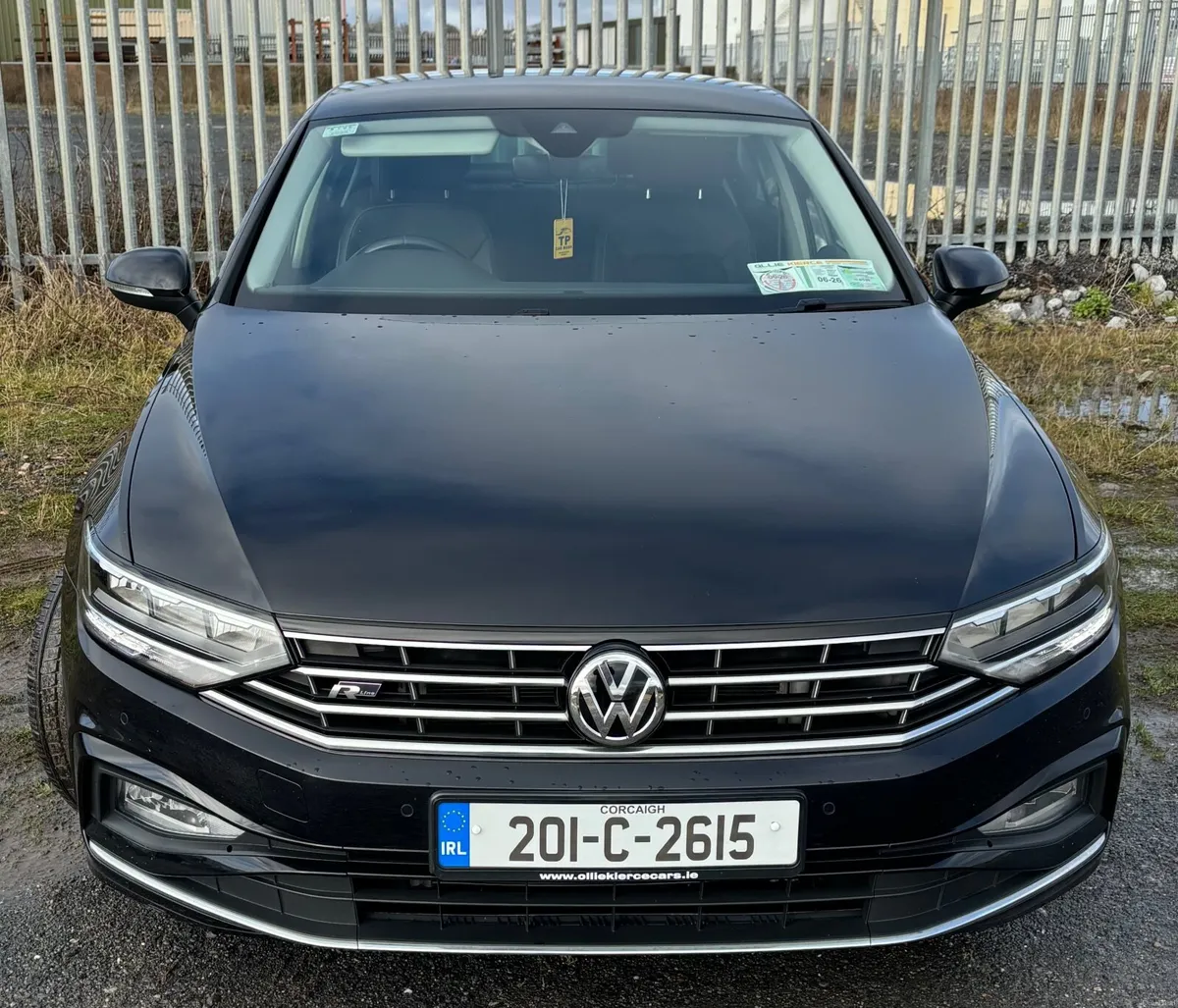 Volkswagen Passat 2020 - Image 2