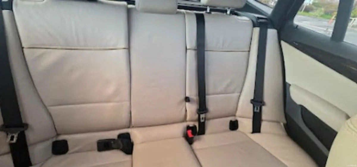 BMW X1 2011 - Image 4