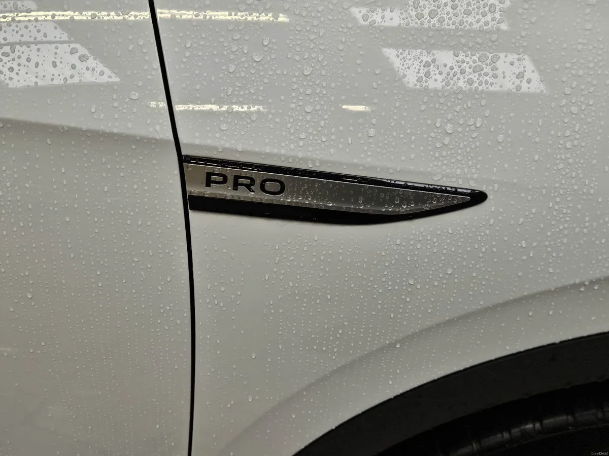 212 VOLKSWAGEN ID 4 LIFE EDITION 77KwH - Image 2