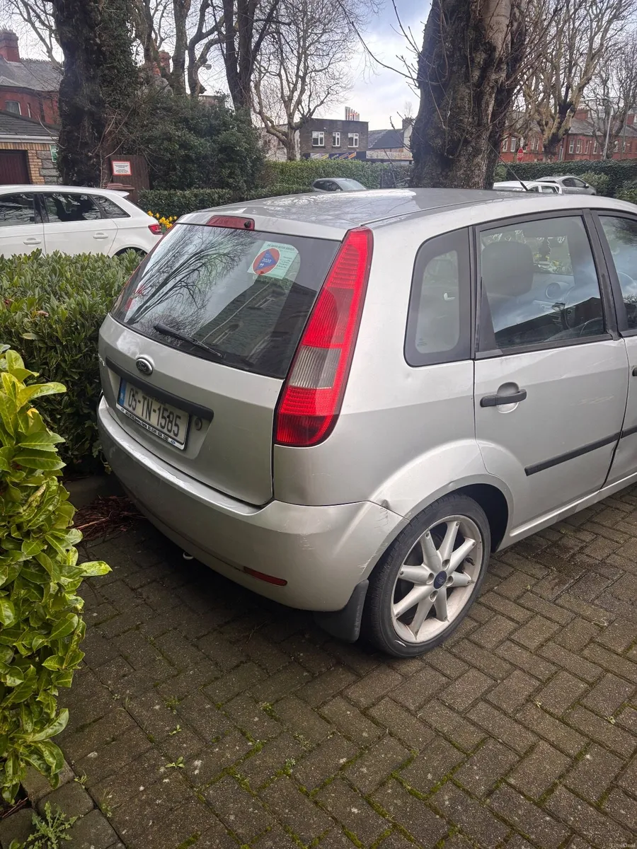Ford Fiesta 2005 - Image 4