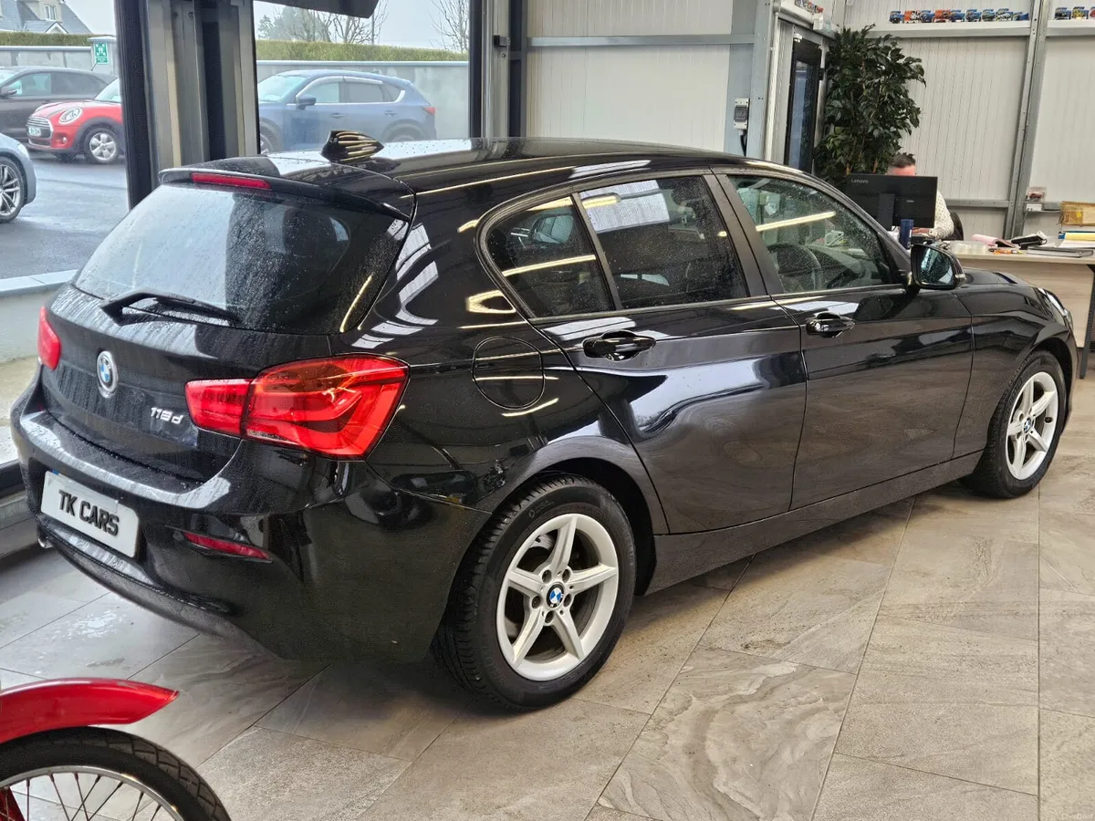 17 BMW 1 SERIES SE 1.5 DIESEL AUTOMATIC **LOW KMS* - Image 2
