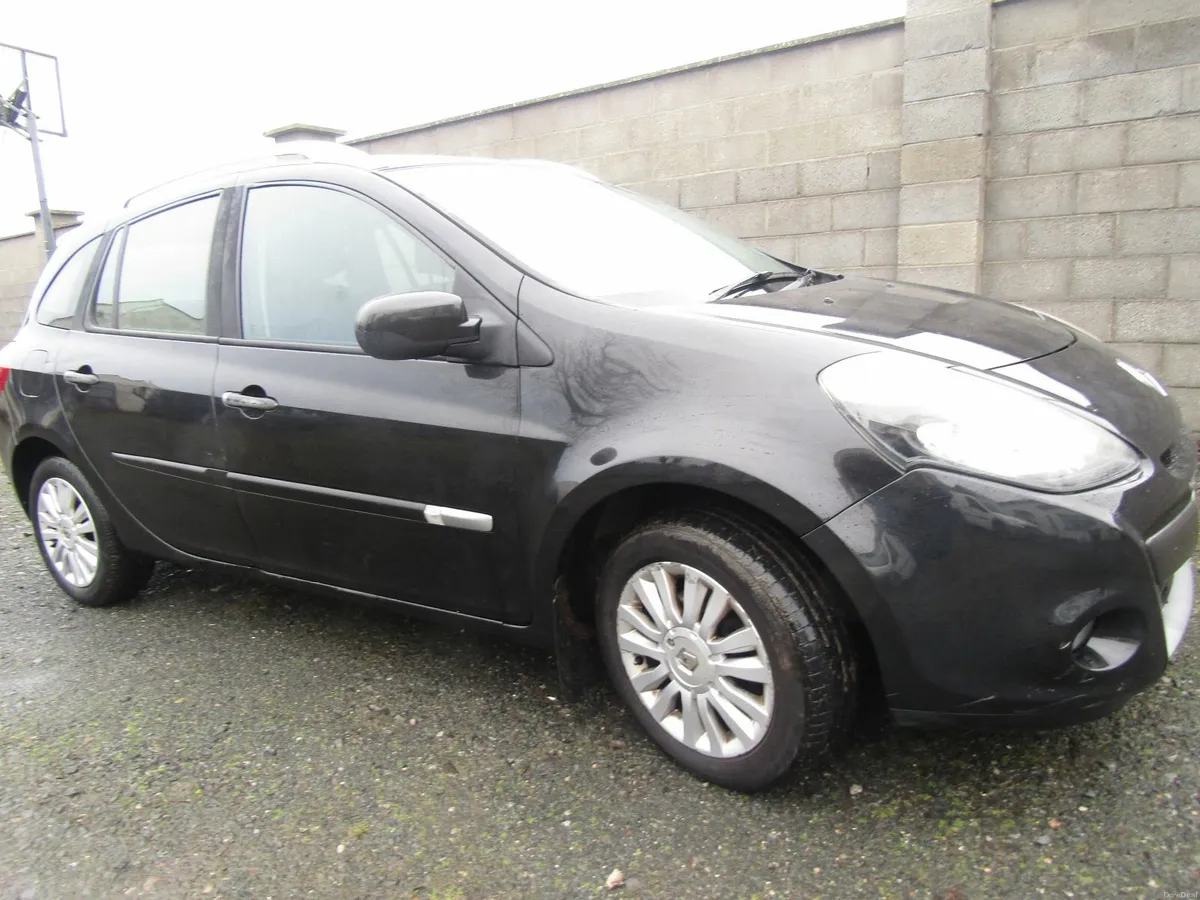 Renault grand Clio 2010 - Image 2