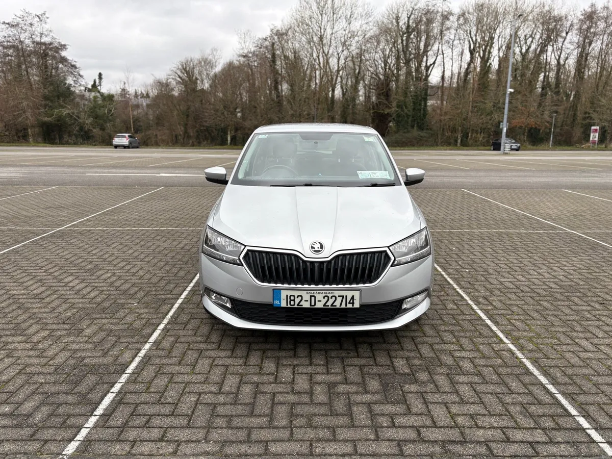 182 Skoda Fabia 1.0L PETROL - Image 2