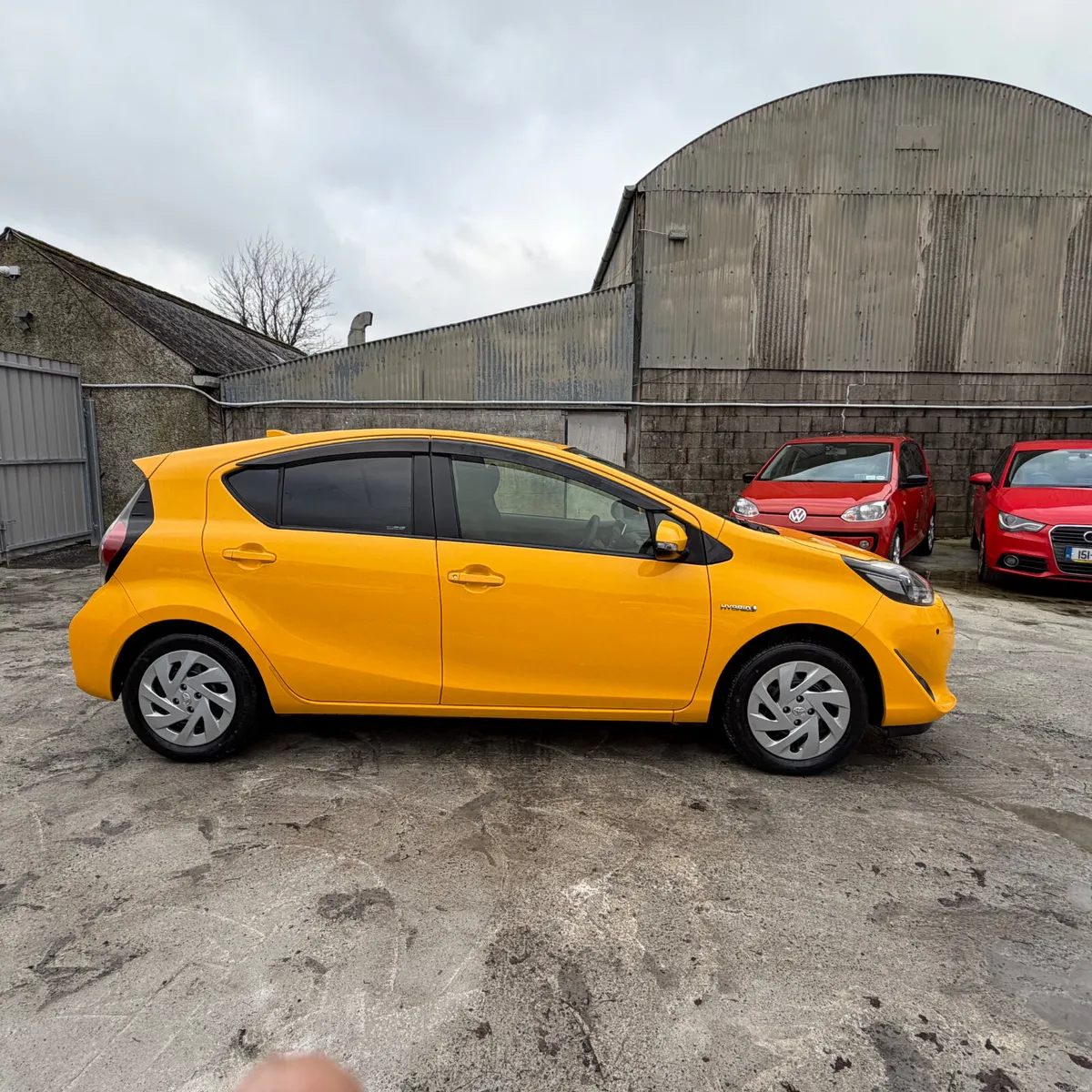 Toyota Aqua 2018 Hybrid - Image 3