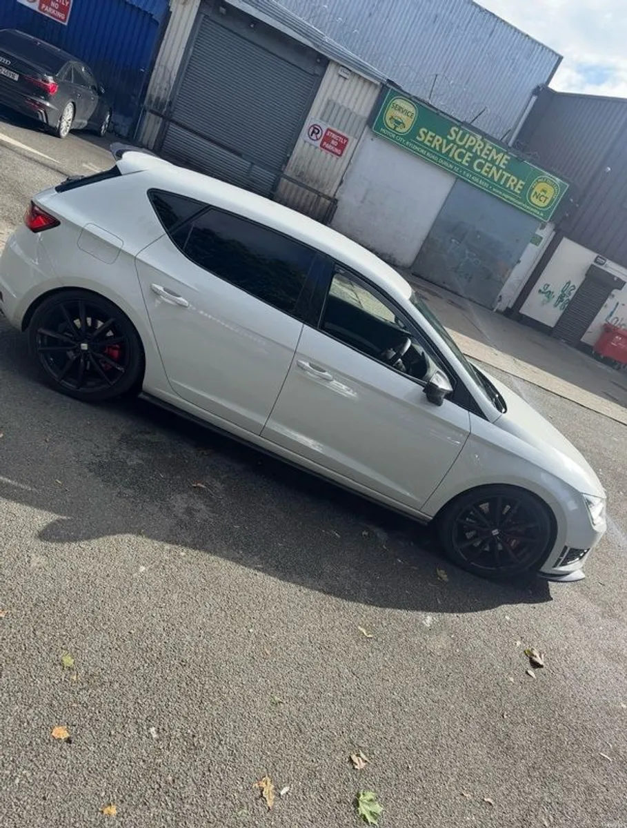 2016 Seat Leon Cupra - Image 3