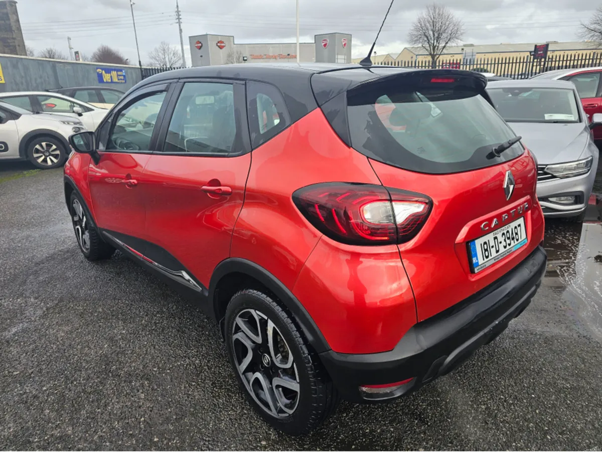 Renault Captur DYNAMIQUE NAV - Image 2