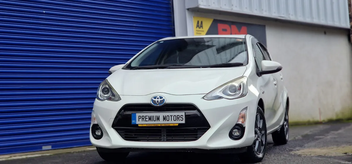 Toyota Aqua Automatic - Image 1