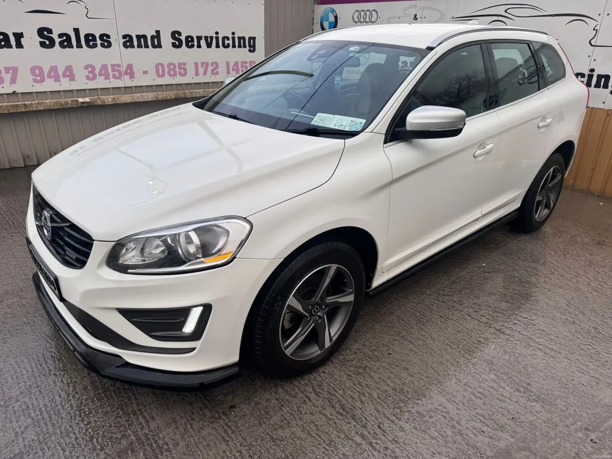 141 Volvo XC60 D4 (181hp) FWD R-Design Geartronic - Image 6
