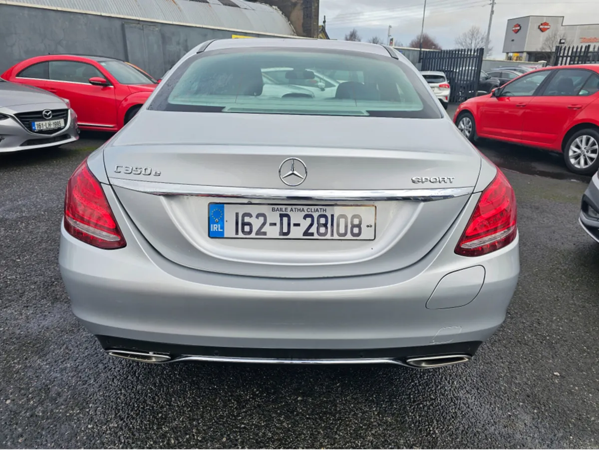 Mercedes-Benz C-Class C350 E SPORT AUTOMATIC ** FU - Image 2