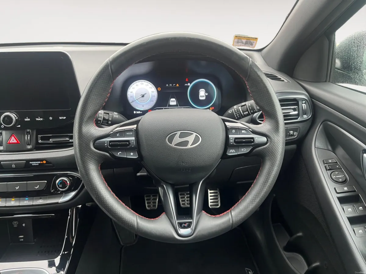 Hyundai i30 N-LINE PETROL - Image 4