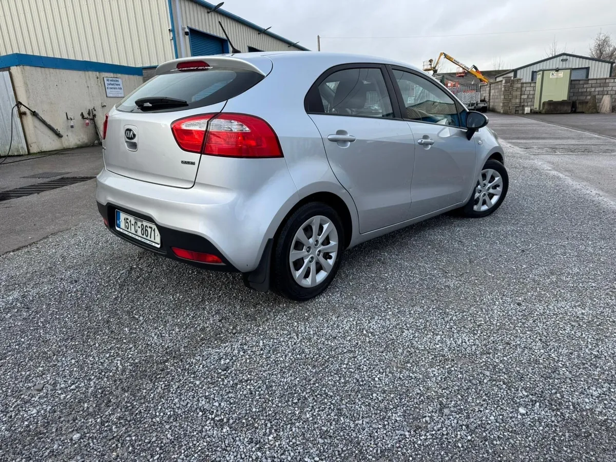 151 KIA RIO, 149k km, nct & tax - Image 3