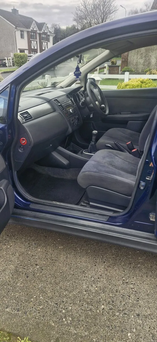 Nissan Tiida - Image 4