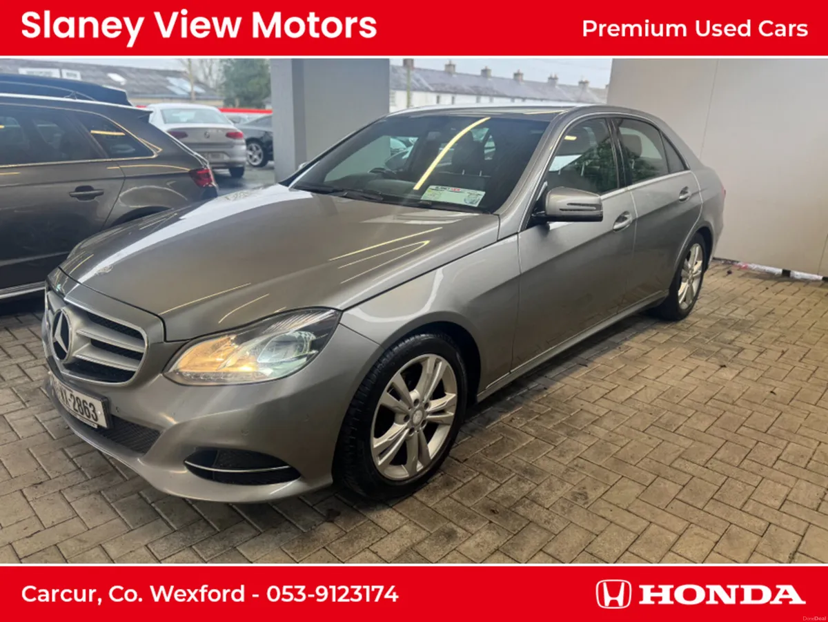Mercedes-Benz E-Class 220 BLUETEC SE 4DR AUTO CDI - Image 2